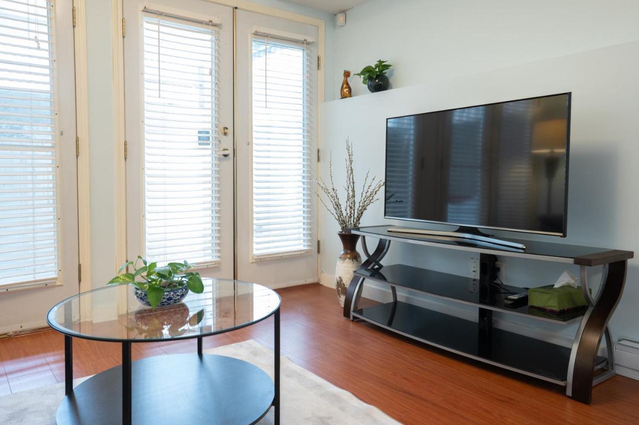 Lovely 1Br Secondary Suite With Separate Entrance New Westminster Exterior photo